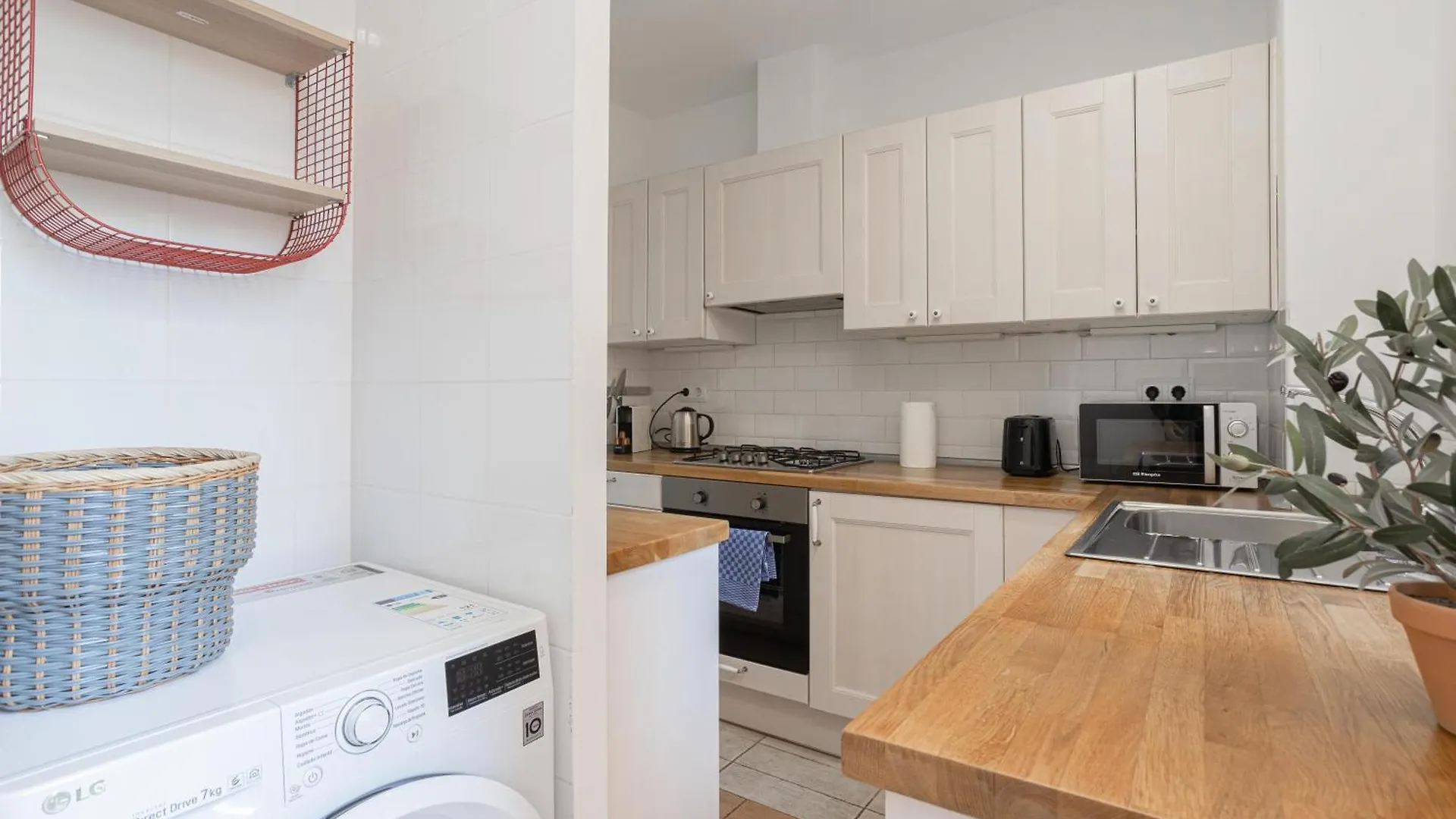 Livefull 2Bdr In Trendy Gracia Apartment Barcelona